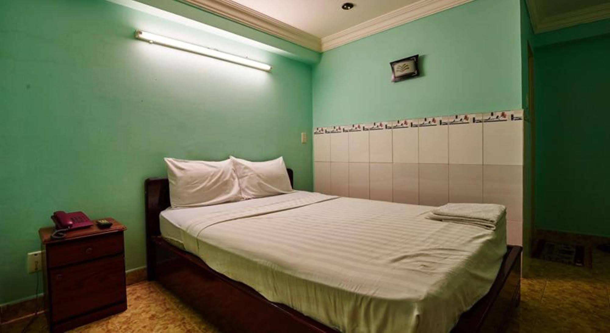 Ha Vy Hotel Ciudad Ho Chi Minh  Exterior foto